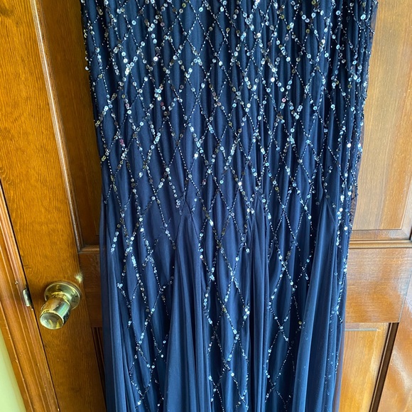 Adrianna Papell Women's Short-Sleeve Grid Beaded Gown - Picture 13 of 16